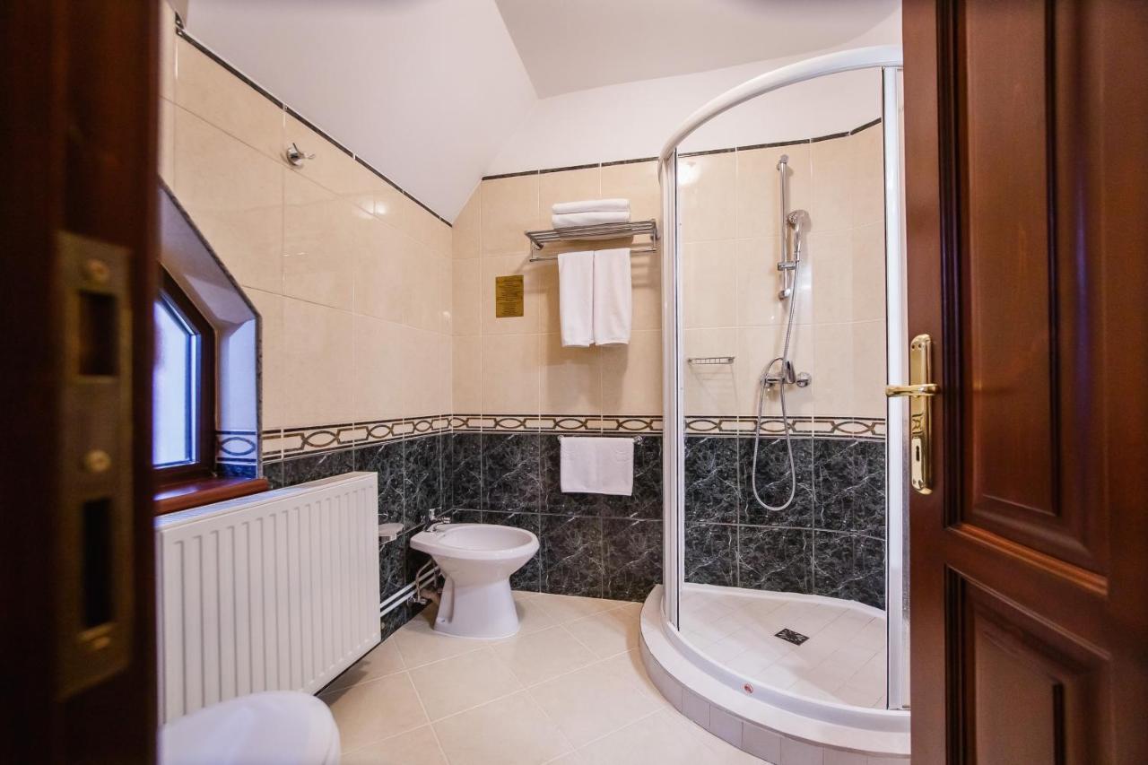Casa 3 Guesthouse Oradea Dış mekan fotoğraf